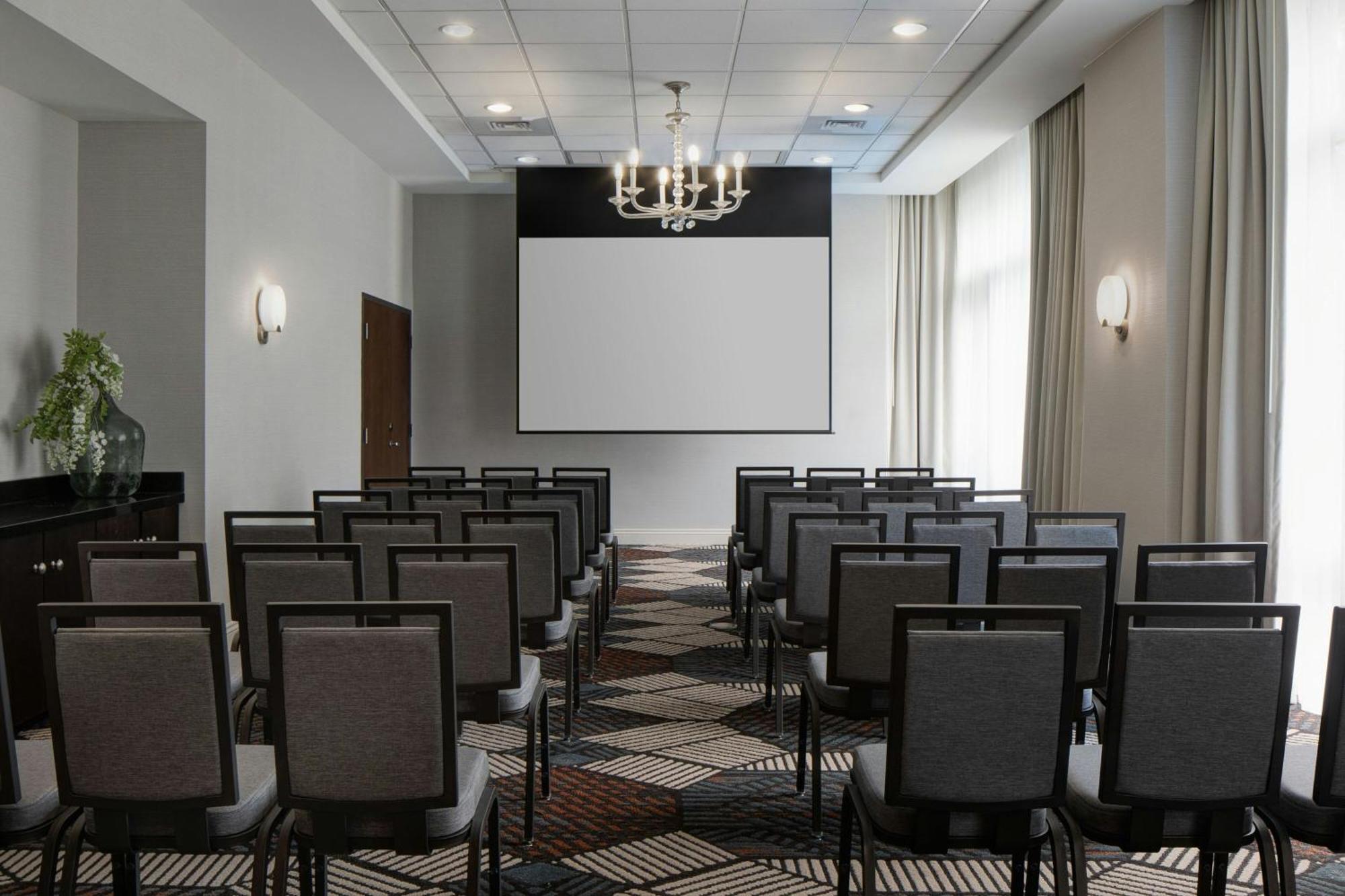 Hotel Tonnelle New Orleans, A Tribute Portfolio Hotel Екстериор снимка