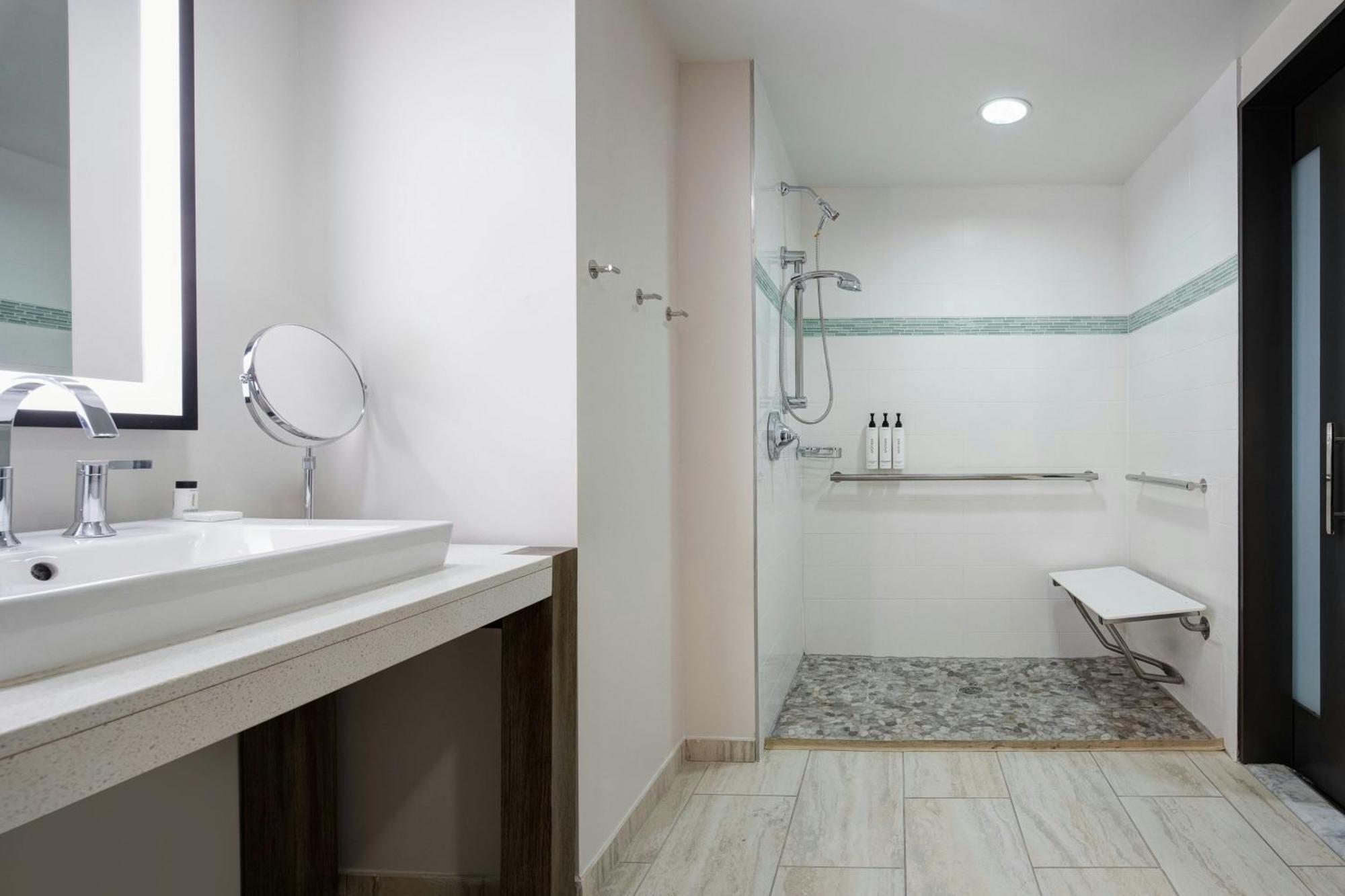 Hotel Tonnelle New Orleans, A Tribute Portfolio Hotel Екстериор снимка