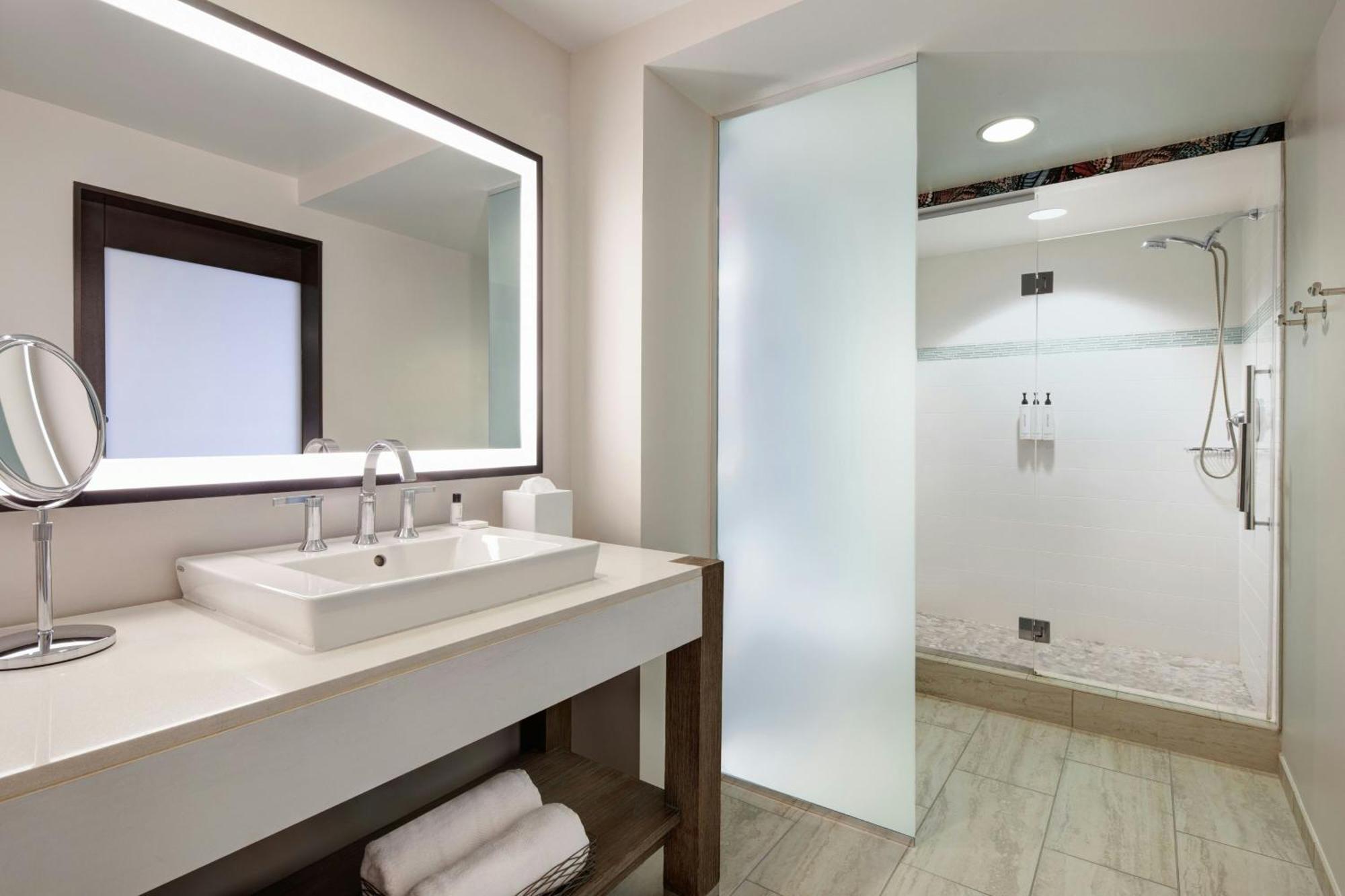 Hotel Tonnelle New Orleans, A Tribute Portfolio Hotel Екстериор снимка